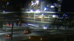 잘 달리다 가드레일 뚫고 21m 아래 추락한 여성 ‘기적의 생존’