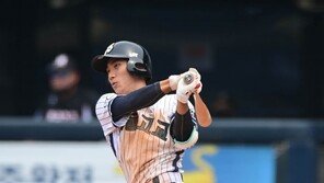 [포토] 이재현 ‘4-0 만드는 적시타’