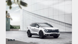 기아, 6년 만에 신형 스포티지 공개…“역동적 디자인”