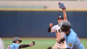 [포토] 김현준 ‘위기 넘겼다’