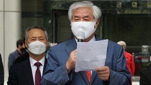 오늘 예정됐던 전광훈 목사 2심 첫 재판, 다음주로 연기