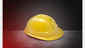 [사설]끼이고 깔리고 떨어지고, 산재로 스러지는 10대 20대 노동자