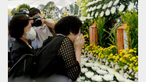 “친구야, 며칠 전 밥 먹자고 했잖아” 눈물바다 된 합동분향소