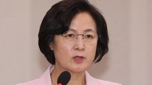 추미애 “이용구는 신사적, 누굴 때릴 사람 아니었다”