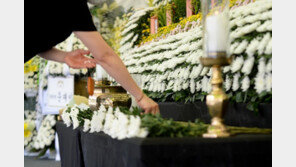 “남의 일 같지 않은 비극” 재개발 붕괴 참사 희생자 추모 물결