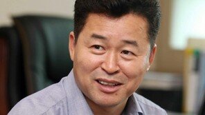 ‘공원서 6명 맥주’ 허인환 인천 동구청장 공식 사과