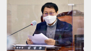 ‘이준석 따릉이’에 與 김성주 “나도 탔는데…주목 커녕 제지당해”