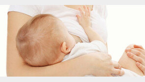 모성은 본능이 아니다? ‘기른 모정’이 ‘낳은 모정’을 이기는 이유 