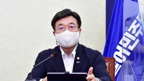 윤호중 “野, 권익위에 개인정보동의서 제출 안해…눈가리고 아웅”