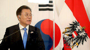 文 ‘北 백신 공급 추진’…전문가들 “물량 많지 않을 듯”