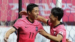 ‘이동준 결승골’ 김학범호, 가나에 2-1 승…2연전 전승 마무리