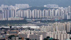 ‘재건축 들썩’ 서울 아파트 매수심리 소폭 하락…전세는 더 악화