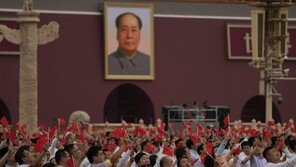 [김순덕의 도발]중국공산당 100년과 더불어민주당 ‘100년 집권론’