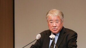 ‘측근 채용·폭언’ 김우남 마사회장에 해임 건의 결정