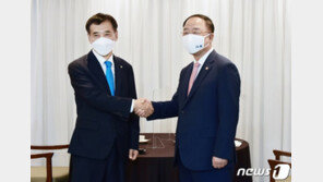 홍남기·이주열 회동…‘돈 풀면서 돈줄 죄기’ 상호 보완적 운용키로