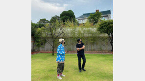 지드래곤, 매형 김민준과 근황…컬러풀vs올블랙 패션 센스 