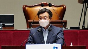 의총 시작한 與 “당 주도성 강화”…전 국민 재난지원금 관철 의지