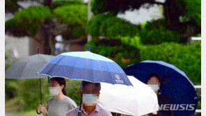 [날씨]장마전선 확대, 오전까지 전국 비…낮엔 찜통더위