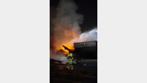 두바이 항구서 대형 폭발…도시 전역 건물 흔들려