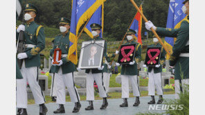 백선엽 1주기 앞두고…전현직 주한미군 사령관 8명 추모사