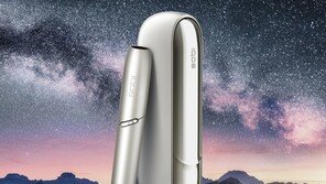 아이코스 3 듀오 ‘문라이트 실버’ 출시…국내 출시 4주년 기념 한정판