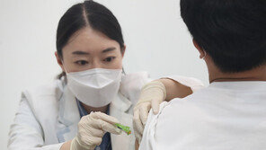 카톡-네이버 QR코드로 백신접종 인증하세요