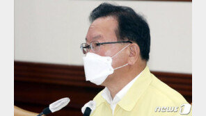 김총리 “수도권 4단계, 12일부터 2주 시행…백신 접종자 예외없다”