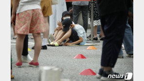 종로구 공연장서 22명 집단감염…무대-객석간 거리 가까워