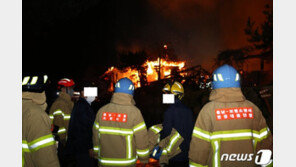 보령 신흑동 72명 투숙 펜션서 불…6시간 30분만에 진화