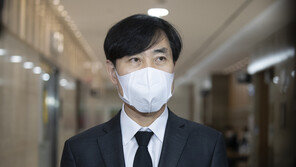 野, 文대통령에 “도코올림픽 참석이 국익 부합”