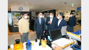 문승욱 장관 “거리두기 4단계·휴가철 유통 현장 방역관리 중요”