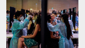 美신규확진 99.7%가 미접종자… 델타 기승 속 ‘백신의 힘’ 재확인