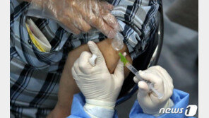 55~59세 백신 접종 사전예약 일시 중단…물량 소진