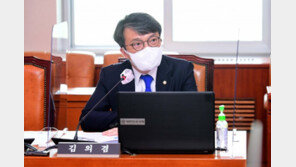 기자 출신 김의겸 “경찰 사칭, 내 또래 흔한 일…尹 고발 심했다” 논란