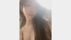 ‘양다리 논란’ 권민아 “유씨와 신씨의 진실에 대해 밝히겠다” 폭로 예고