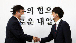 이준석, 中대사에도 ‘홍콩 민주화’ 말했다…“평화 해결 기대”