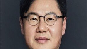 문 대통령, 신임 법무부 차관에 ‘판사 출신’ 강성국 내정