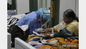 람다 변이, ‘제2 델타’ 될까…전문가들 “우려 시기상조”