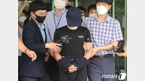 “울음소리 짜증나”…20개월 딸 살해-아이스박스 유기한 친부 구속