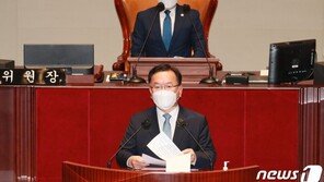 김총리 “재정 빚 내기 어려워…추경 틀 내에서 항목 재조정 가능”