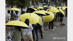 번호표·전자 문진표·그늘막…선별검사소 ‘폭염 속 줄서기’ 대책 속속