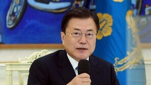 문 대통령, 확진자 발생 청해부대에 “방역·의료 인력 투입” 지시