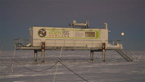 달이나 화성의 ‘無人 우주온실’서 상추 따먹는 날 온다