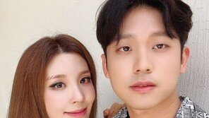 커다란 팔뚝 문신한 ‘오뚜기 3세’ 함연지 “매운맛 변신 고고”