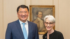 中 의도적인 무시 때문?…美 셔먼 부장관, 방중 계획 중단