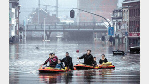 100년간 못본 폭우, 서유럽을 삼키다