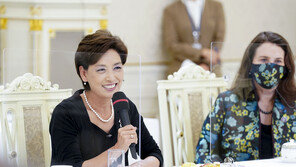 한국계 영 김 美의원 “文대통령, 中 구금 탈북 가족 조치 약속”