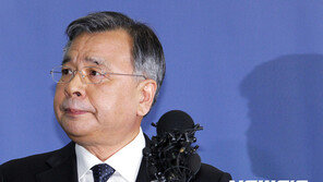 ‘포르쉐 의혹’ 박영수…‘경찰출석 1호’ 특검 되나