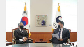 외교부, 日공사 ‘부적절’ 발언에 대사 초치…“비외교적·무례” 항의