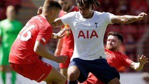 ‘손흥민 결장’ 토트넘, 프리시즌 첫 경기서 4부리그 팀과 1-1 무승부